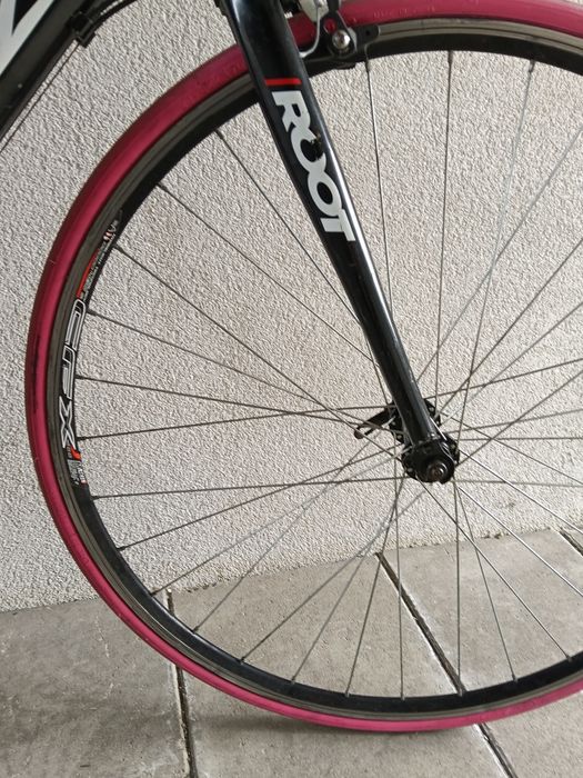 De vânzare bicicleta root