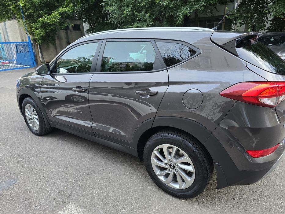 Hyundai Tucson 2.0 CRDi 4x4 136CP, 97.000 km Primul proprietar, Achiziționată RO