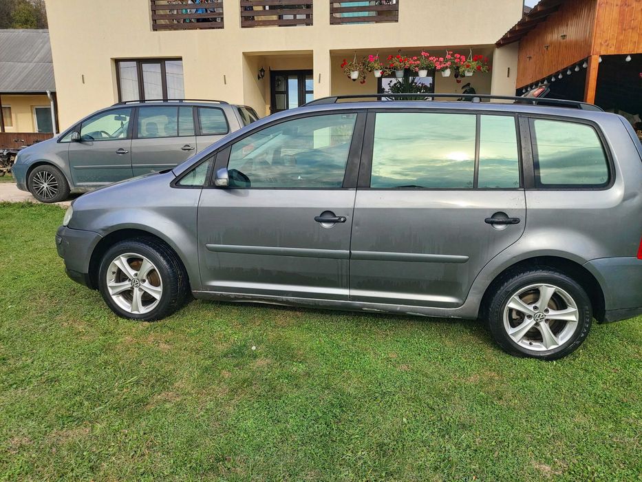 VOLKSWAGEN Touran 2005 — imagine 8