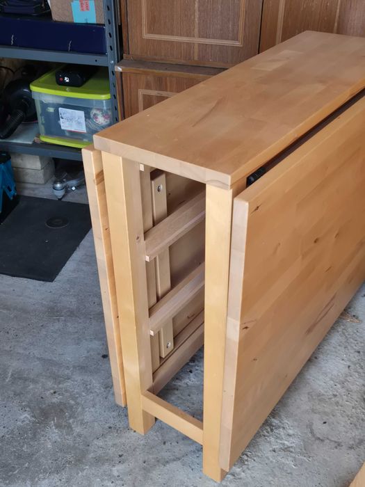 Masa de 4-6 persoane ,lemn masiv,mesteacan-IKea