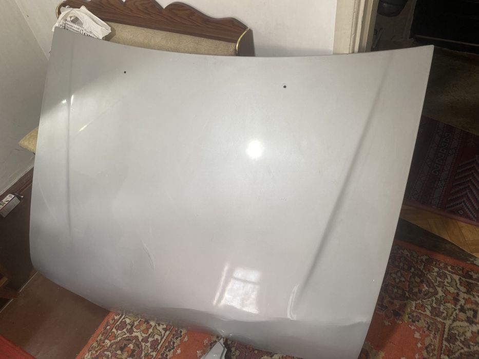 Капот и левый крыло на четырку
