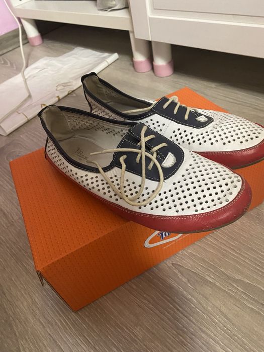 Обувь на подростка