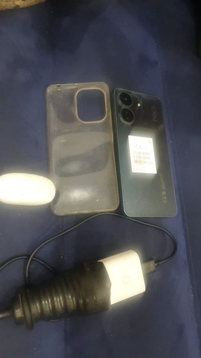 Поко с 65 256 гигобайт