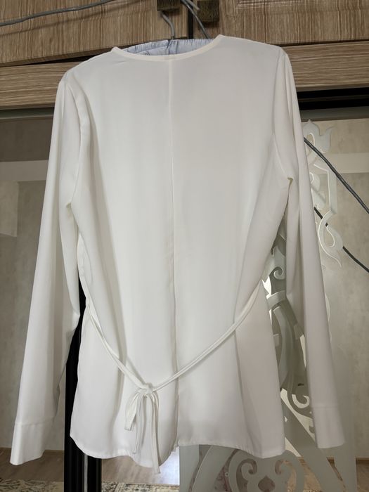 Блузки новые хорошего качества