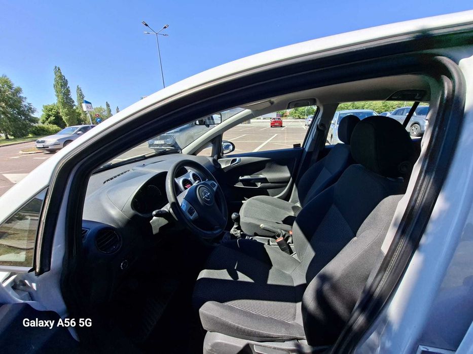 Opel Corsa, benzina, 1229 cmc/ 63 kW (2014) 83.500 km