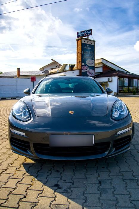 Porsche Panamera Porsche Panamera 2014 Facelift Diesel – 148.000 km – Istoric Porsche