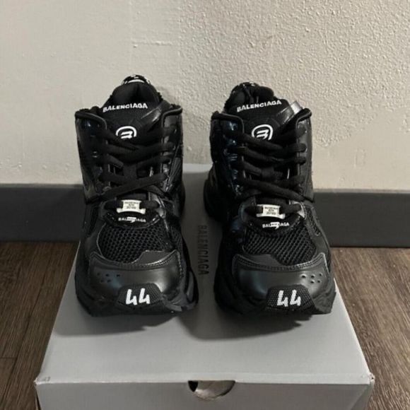 Balenciaga Runner Black