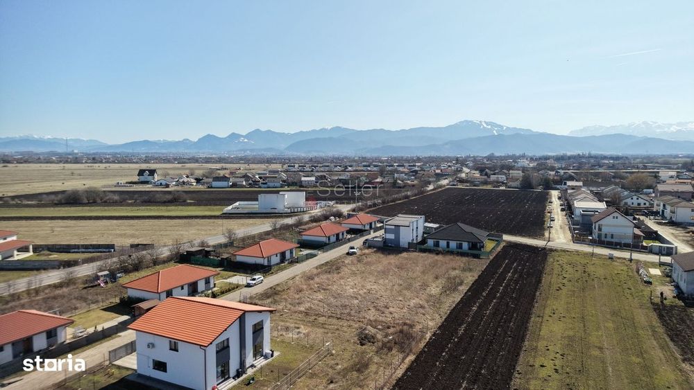Teren intravilan Stupini - Brasov
