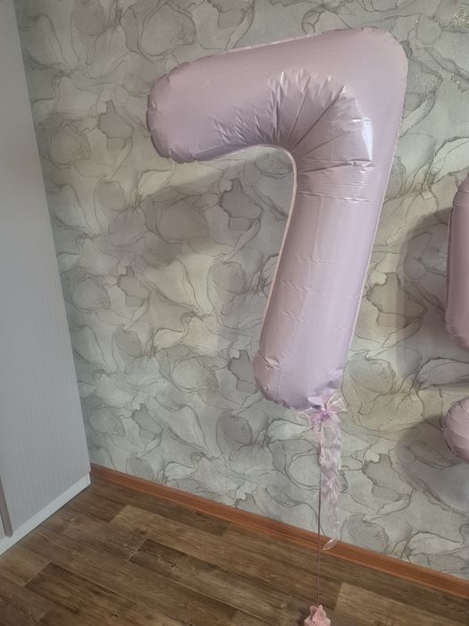 Отдам даром гель воздушные шары.