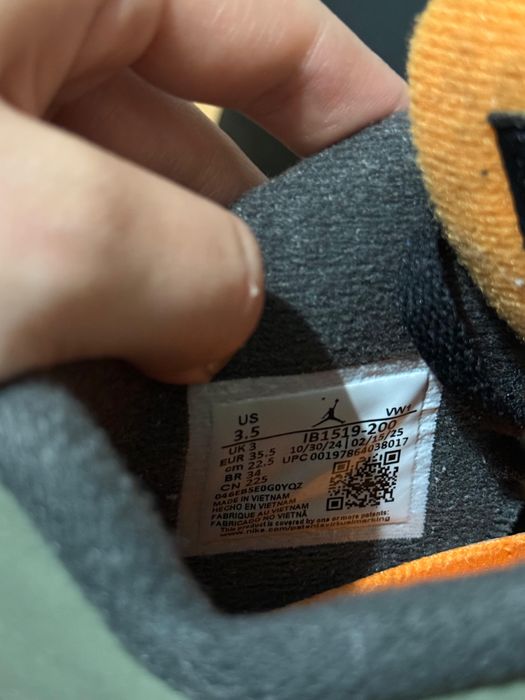 Air Jordan 4 Retro OG SP Undefeated (2025)