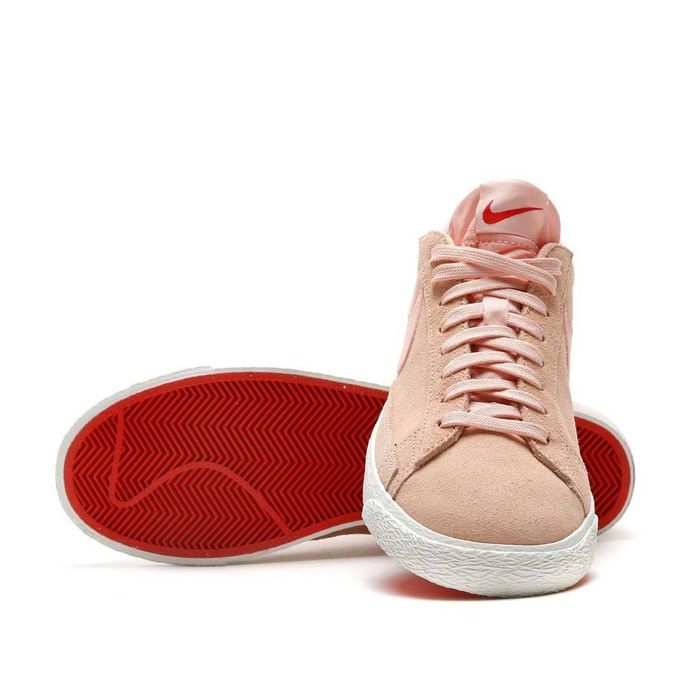 Дамски маратонки Nike Blazer Low