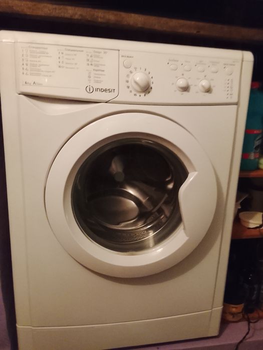 Продам  машинка автомат