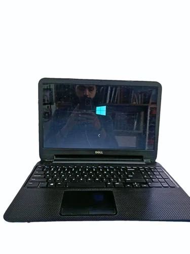Dell Inspiron 3521