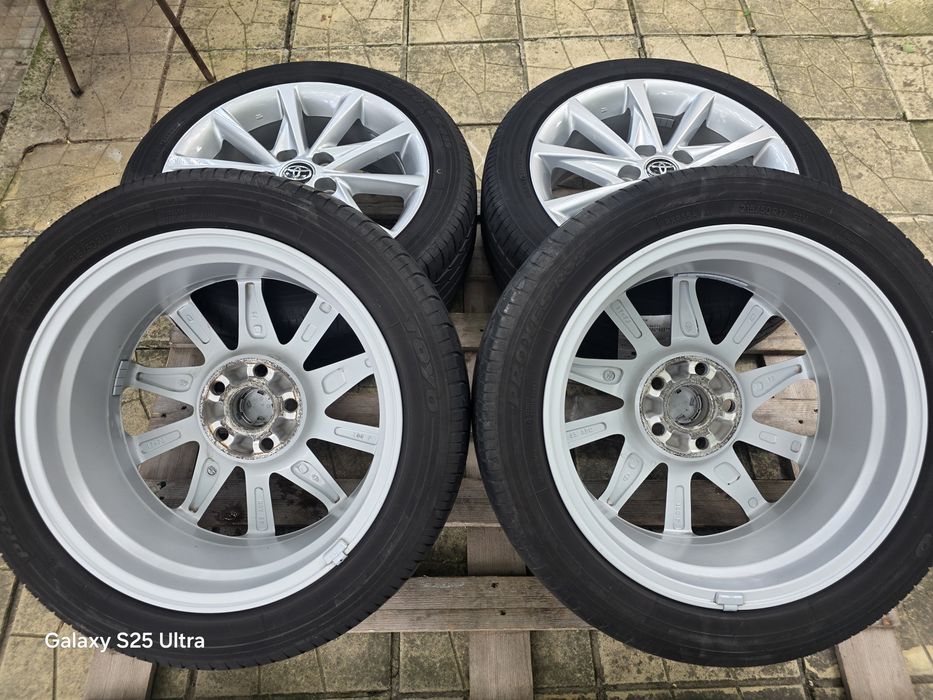 Лети джанти 17ки 5х114.3 Toyota + летни гуми 215/50/17 Toyo
