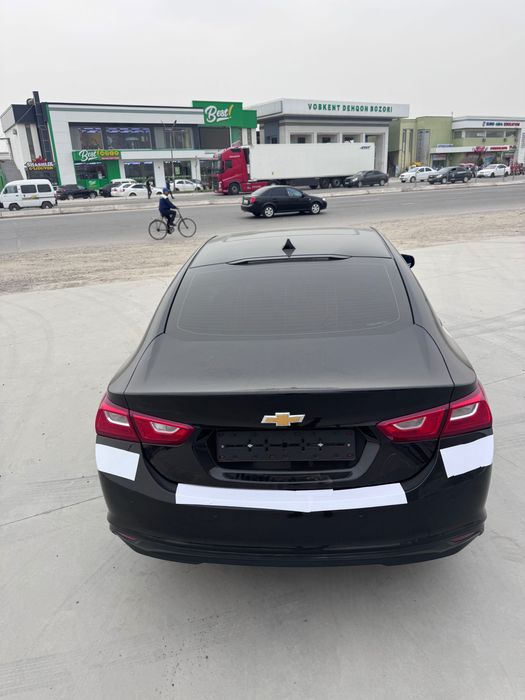 Chevrolet Malibu 2
