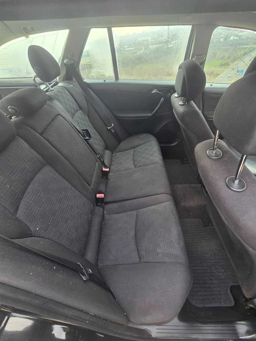 Vanzare sau Schimb | Mercedes C 200 2006 - Manuala - 415.000 km Reali