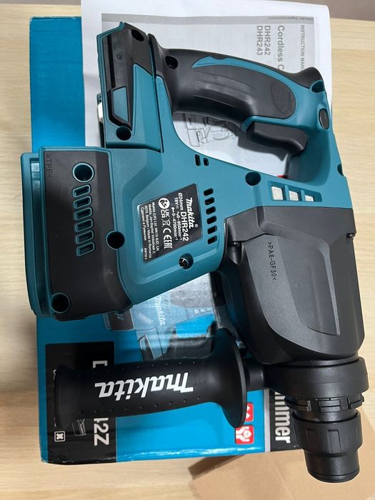 Makita ciocan rotopercutor 18V, impact Makita DHP484
Makit