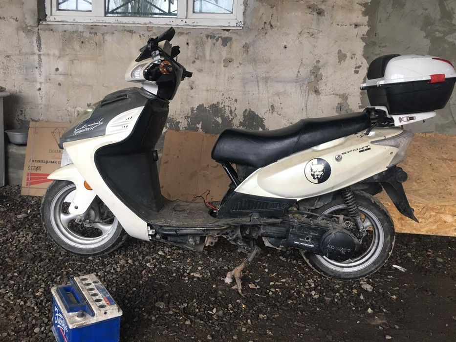 Продам скутер, на ходу,