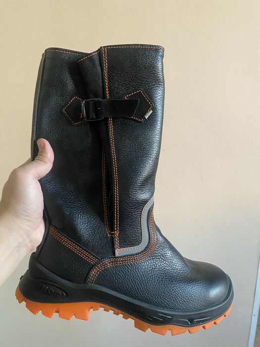 Продаются летние рабочие сапоги