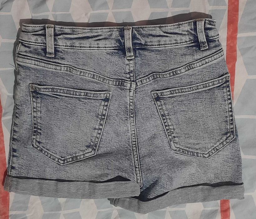 Къси летни панталони