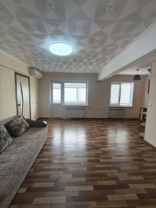 Продается 2-х комнатная, район б.Пушкина