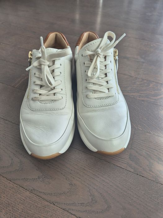 Сникърси Clarks Tivoli Zip
