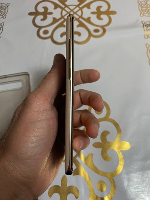 Samsung S 10 5G  256 память