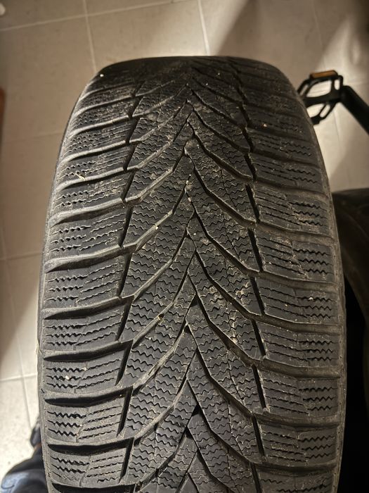 Гуми 235/45/19 Nexen