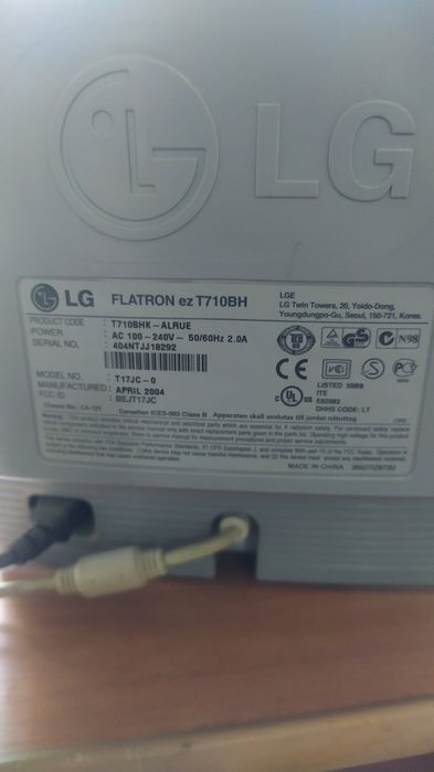 Монитор LG.      .