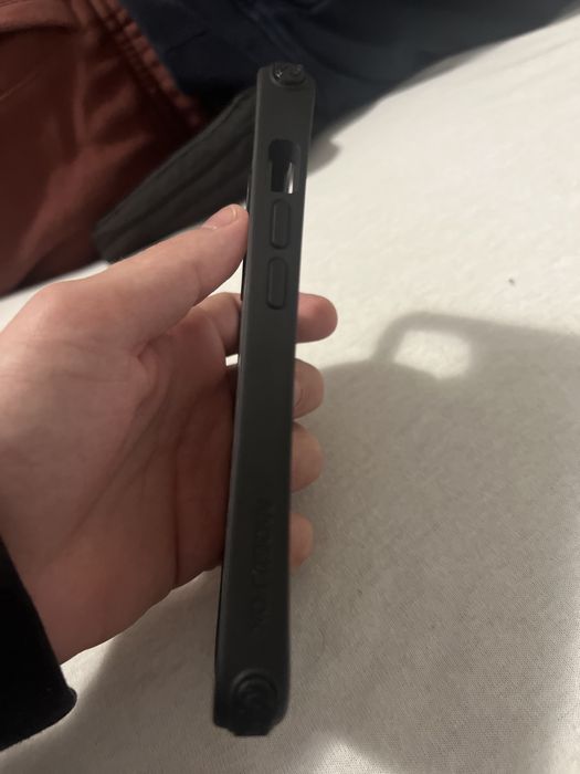 Husa iphone 13 mobil fox.Husa este nou nouta