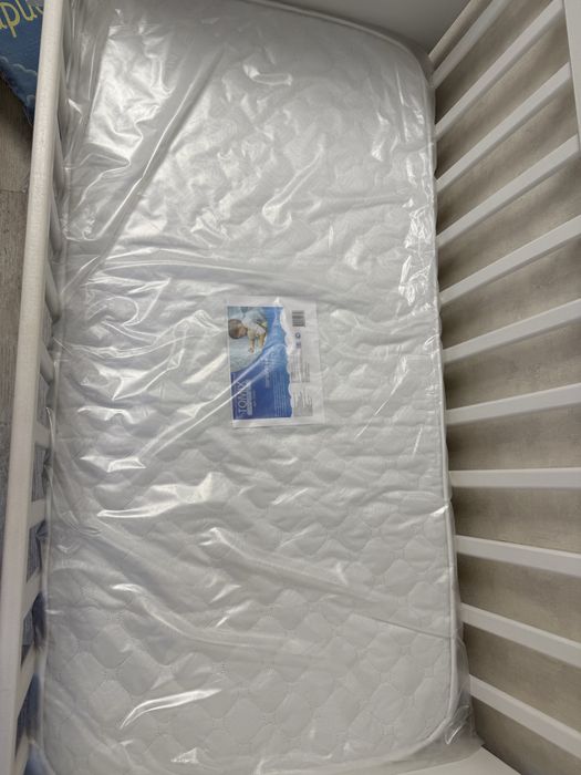 Продам срочно детский кровать с бортиками