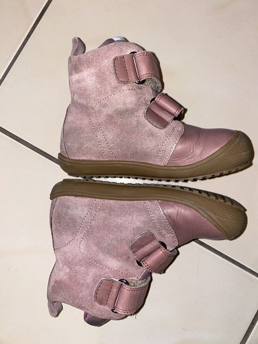 Naturino marime 23 piele