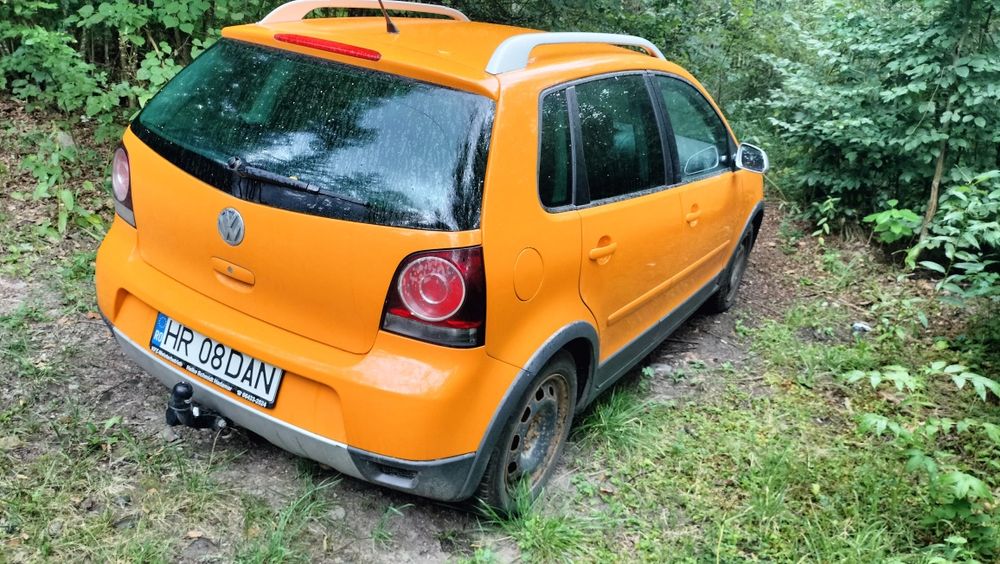 Vând autovehicul  polo cross