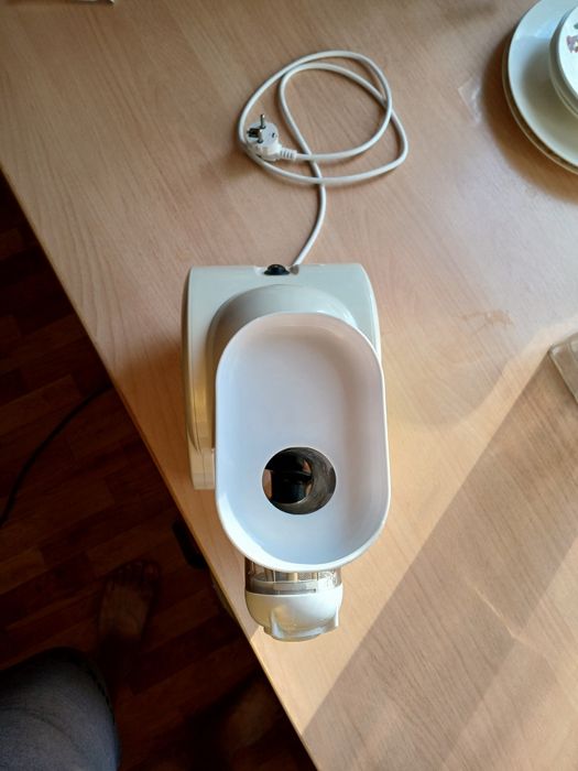 Соковыжималка Kitfort 1110-1