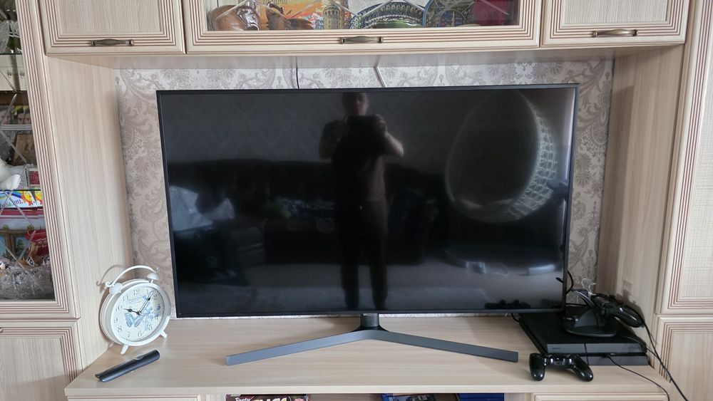 Стенка шкаф сервант в зал