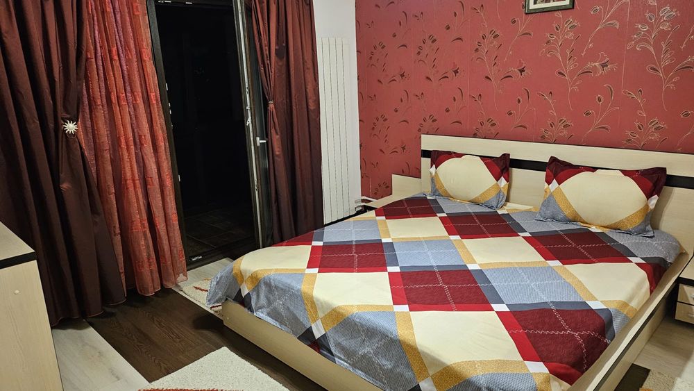 Apartament 3 camere pentru inchiriere