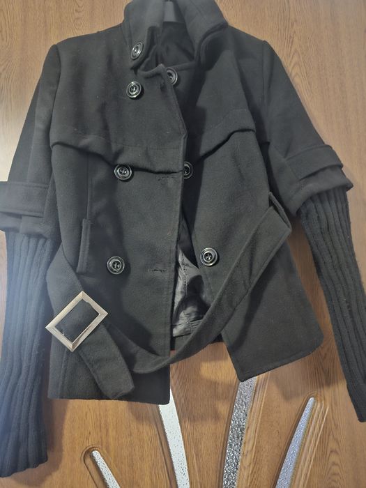 Jachete stofă groasă neagră