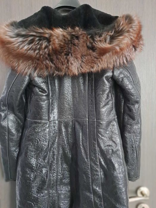 Дамски кожух от естествена кожа