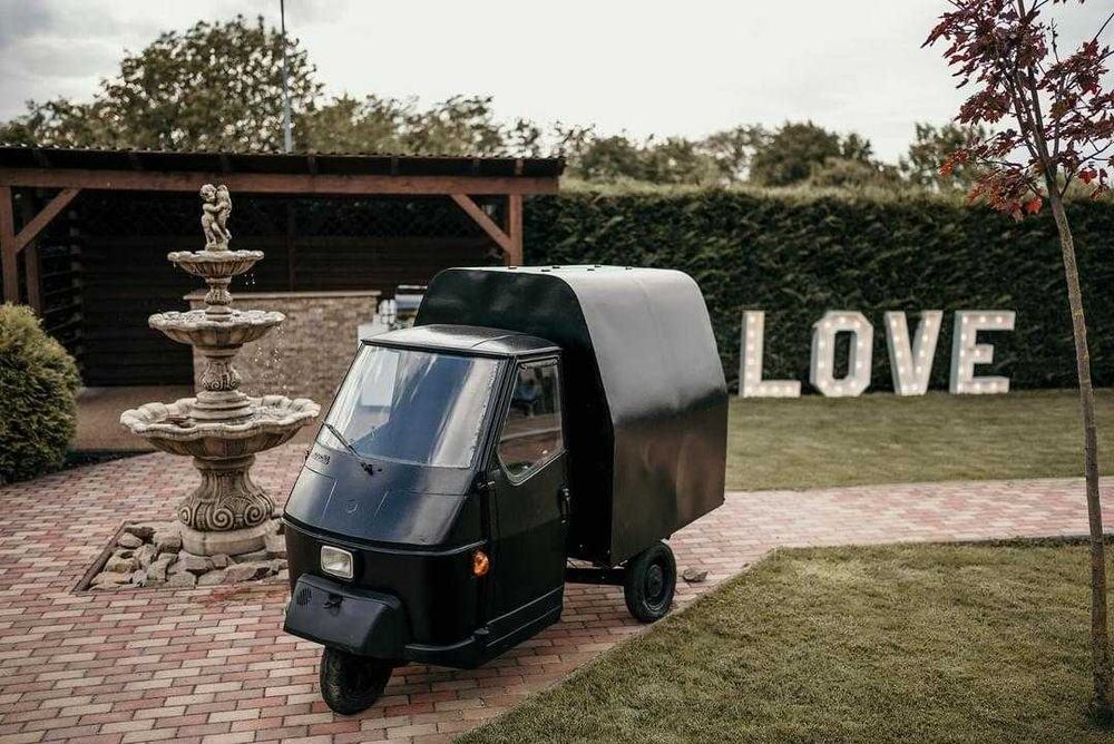 Piaggio Ape coffee van (afacere la cheie)