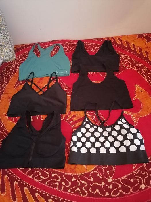 Bustiere damă (13 bucăți) - 100 lei