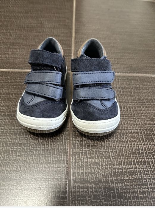 Adidasi Baby Avus marime 19