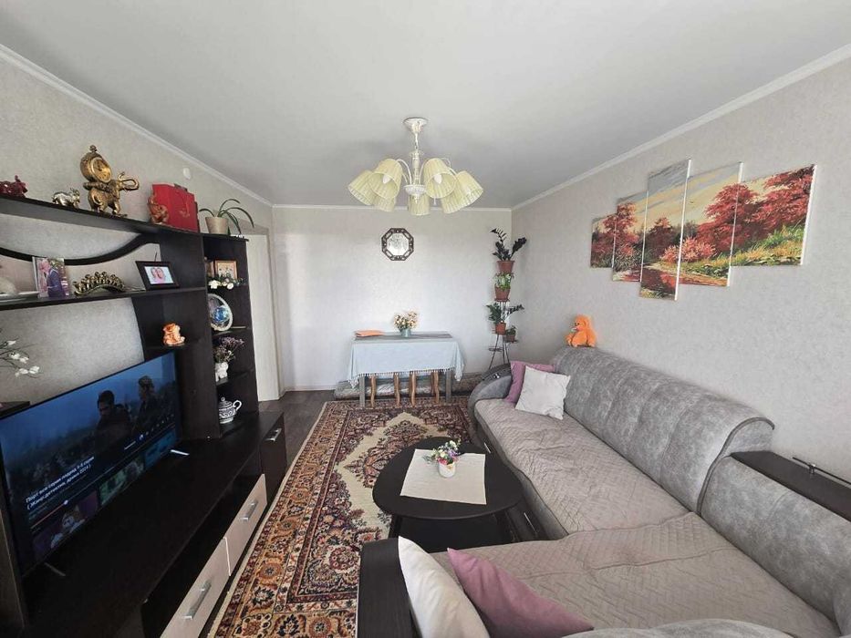 Продам 2 комнатную квартиру