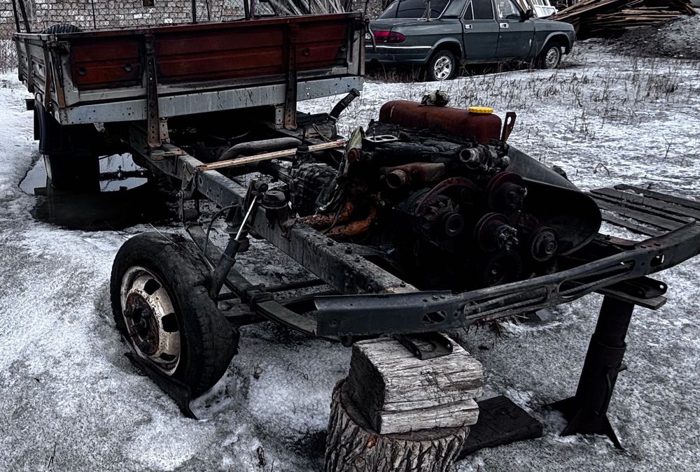 Продам газель бортовую