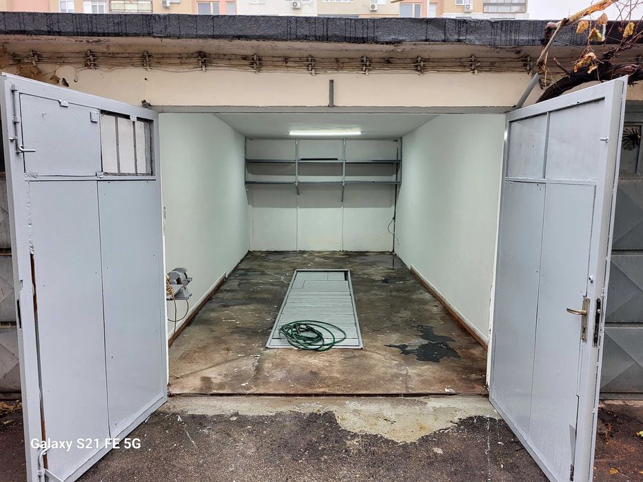 Продава се Гараж / Паркомясто в Разград, Бели Лом - 20 кв.м за 1175 €/кв.м - Снимка #6