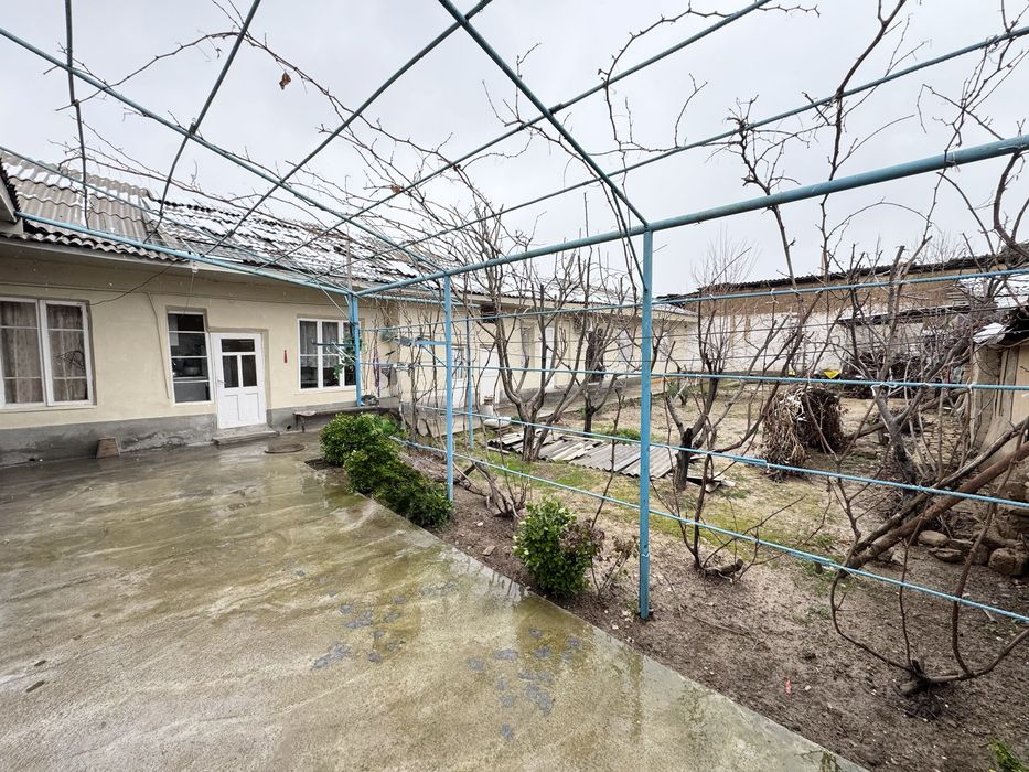 Продается земельный участок 4 соток. Сабзавот махалла. Учкахрамон