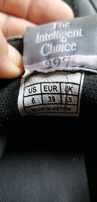 Adidași New Balance Mărimea 39