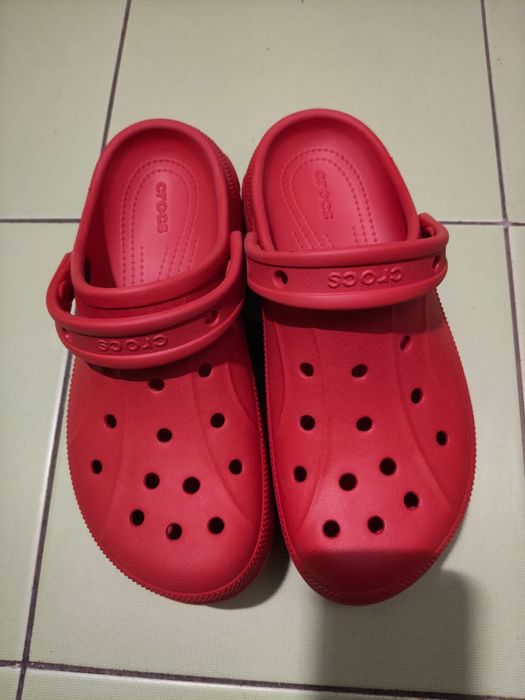 crocsi noi nouti