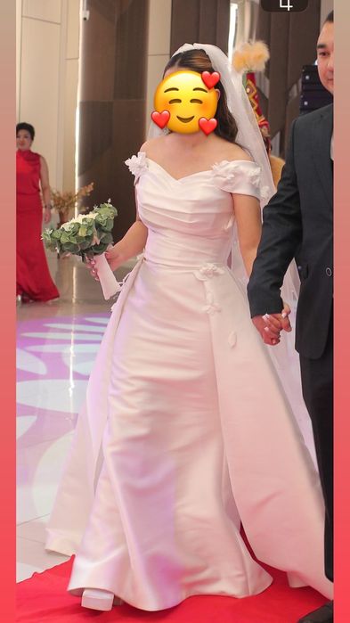 Свадебная платье