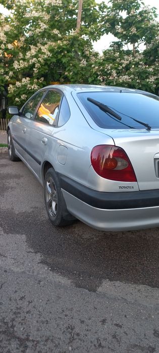 Продам Тайота Авенсис