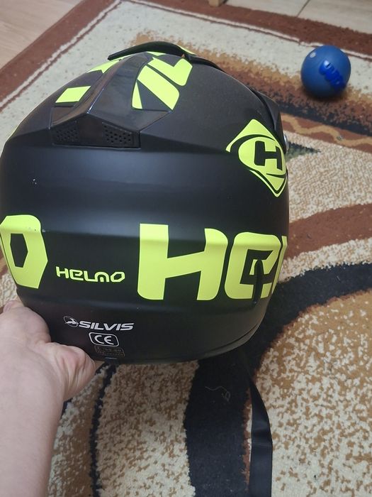 Vând cască de bicicletă/cross